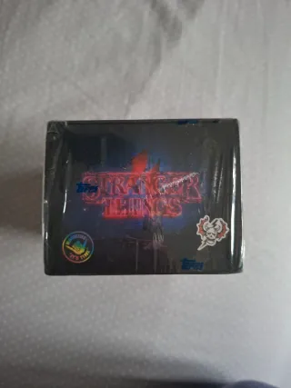 Stranger Things Season 4 Topps 2023 Cartas