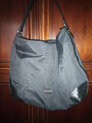Borsa United Colors of Benetton nera