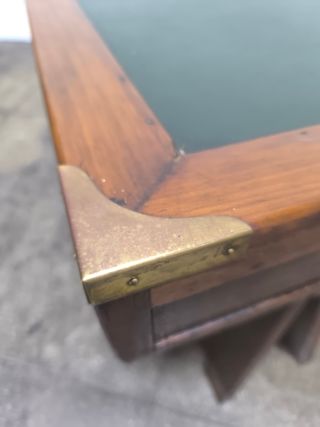 Mesa centro vintage madera y cuero