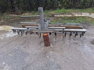 Aplanador de pista hípica