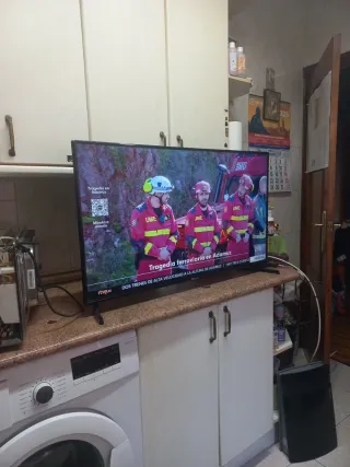 Smart TV TD System 40"