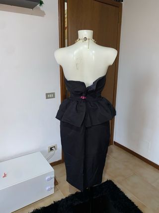 Abito tubino nero midi