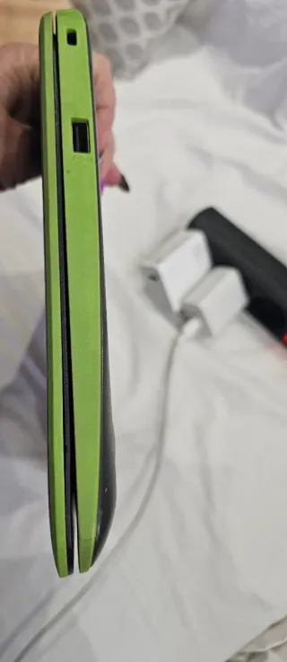 HP Chromebook 11 Grigio e Verde