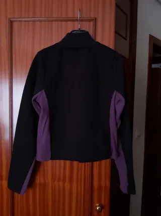 Kuromi Chaqueta morada/negra XS-S o 12-13