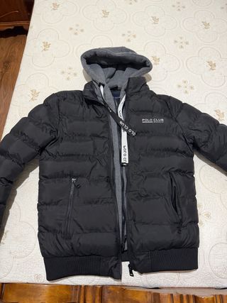 Chaqueta Polo Club negra con capucha
