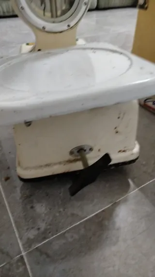 Báscula Mobba antigua