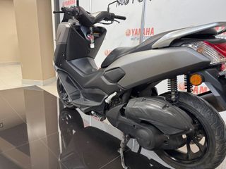 Yamaha NMAX 125 Gris 2019