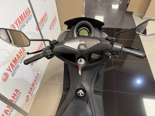 Yamaha NMAX 125 Gris 2019