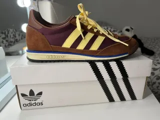 Adidas Bambas Marrones y Moradas