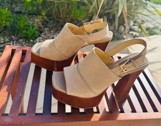 Sandalias Michael Kors Rye Plataforma Ante Beige