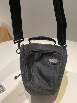 Cámara Nikon D3100 + Accesorios