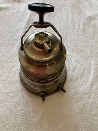 Cafeteras antiguas de metal