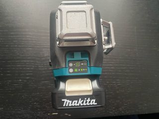 Nivel Láser Makita SK700GD