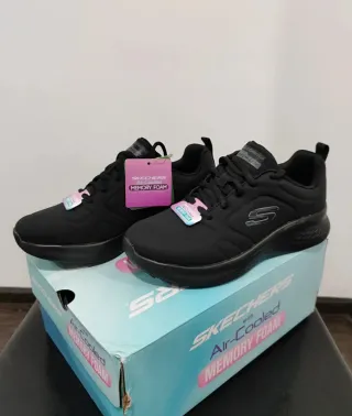 Sapatilhas Skechers Mulher Tamanho 35 novas