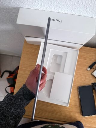 iPad Air 3 10.5 2019 64GB  retina + caja original