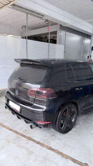 Volkswagen Golf GTI 6