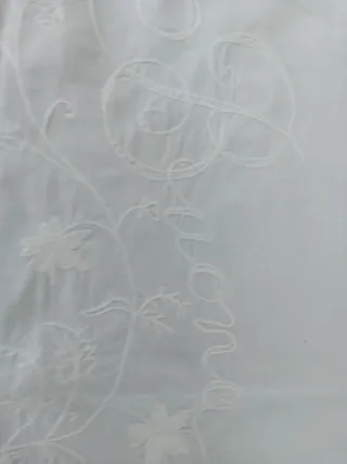 Tovaglia ricamata a mano cm 97x55