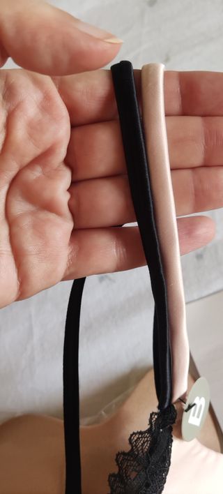 Conjunto lencería nude y encaje negro Talla S