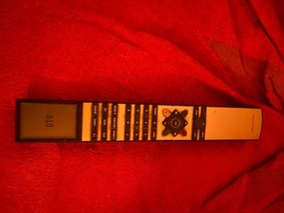 TV Bang & Olufsen con Mando