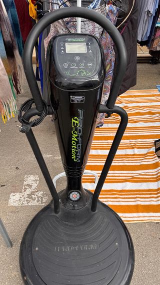 Máquina Vibratoria Pro-Form E-Motion