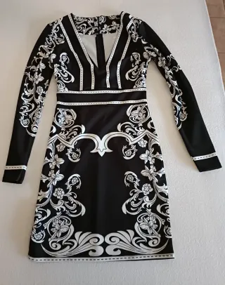 Vestido estampado blanco y negro