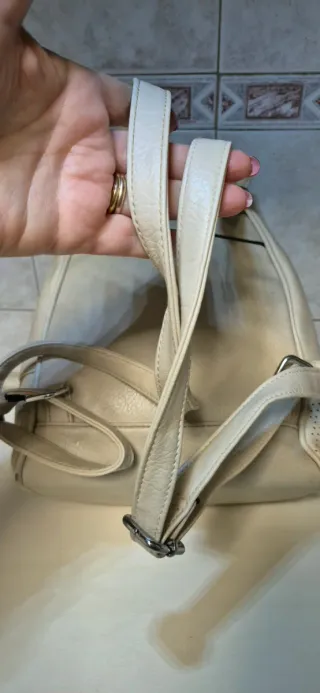 Zainetto donna beige traforato