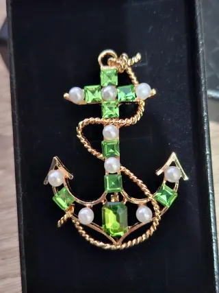 Broche Ancla Esperanza de Triana