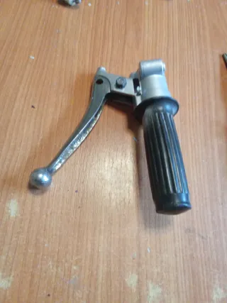 Puño Acelerador Ginsom