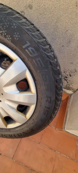 4 ruedas con neumaticos de Volkswagen Golf Nuevas