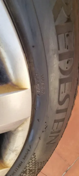 4 ruedas con neumaticos de Volkswagen Golf Nuevas