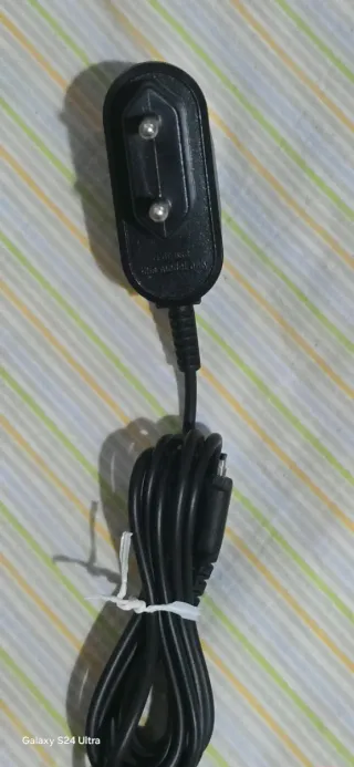 Adaptador AC/DC LG Negro