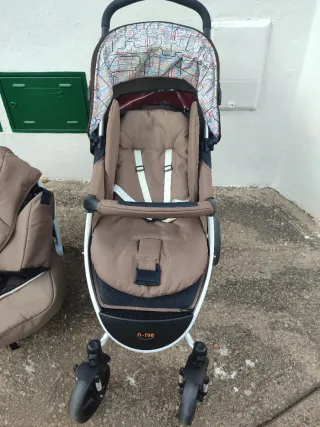 Carro de bebé Nurse estampado de Metro, 3 piezas.