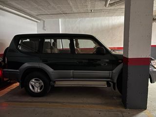 Toyota Land Cruiser 90 2001