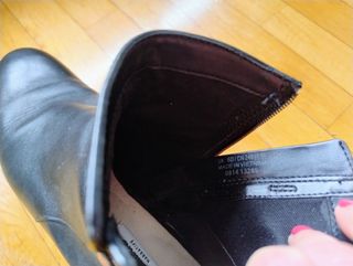 Botines Clarks UK 6D/EU39-40 Negro y Marrón