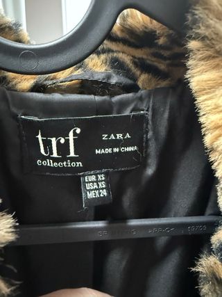 Chaqueta Zara Animal Print Talla XS