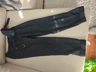 Pantalones grises de vestir