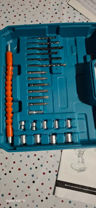 Taladro Inalámbrico con Baterías