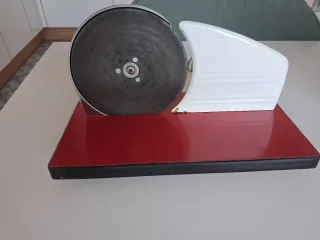 Cortador de embutidos Bernar antiguo