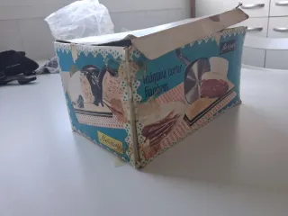 Cortador de embutidos Bernar antiguo