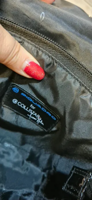 Pochette Piquadro nera e rosa