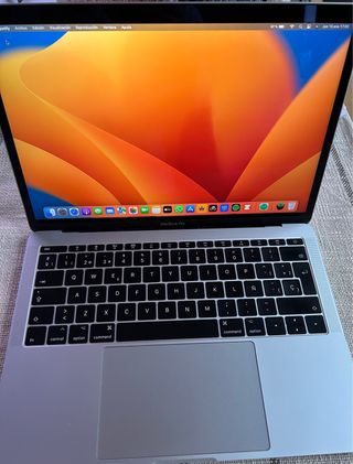 MacBook Pro i7 16GB Plata