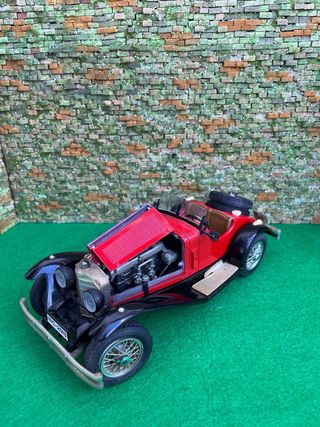 Mercedes-Benz SSK – Escala 1:18 – Bburago