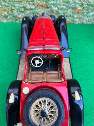 Mercedes-Benz SSK – Escala 1:18 – Bburago