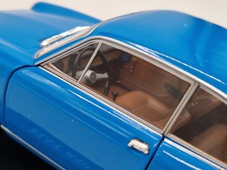 FIAT 850 coupé - Edicola Auto Vintage Europa  1/24