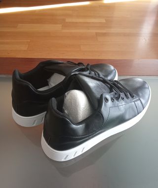 Zapatillas Casuales SIN ESTRENAR