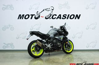 YAMAHA MT-10