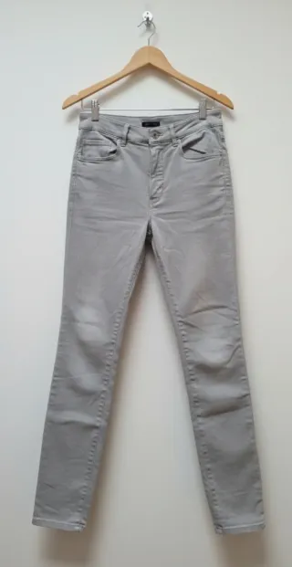 Massimo Dutti Vaqueros Grises claros Mujer