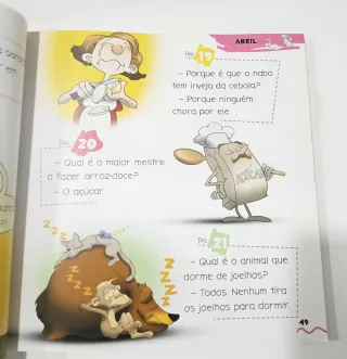 365 dias piadas com adivinhas engrac̜adas. Vol. 2