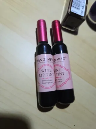 Lote lip tint wine Kawaii + esmaltes + regalo