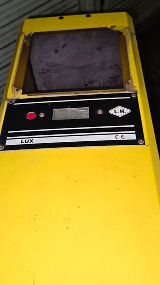 Alineador de luces para coche